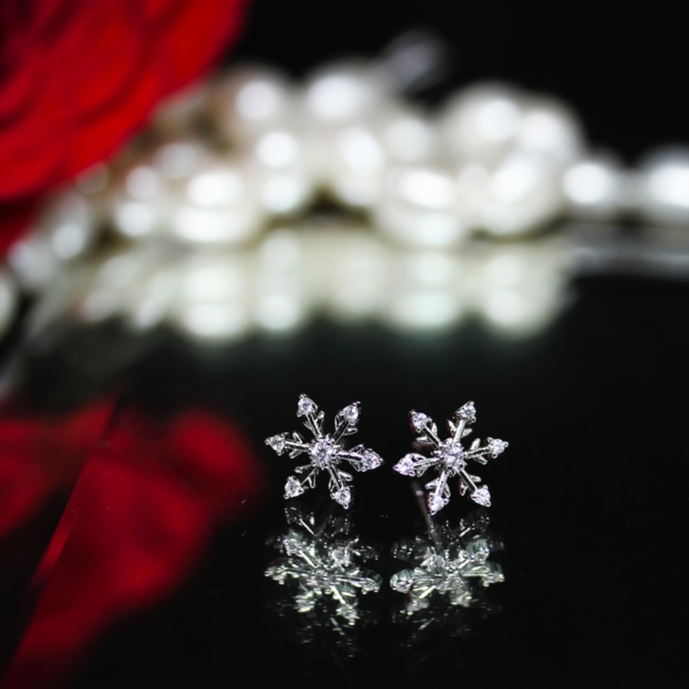 14kt Gold Dipped Frosty Dainty White Topaz Earring - Picture 3 of 7